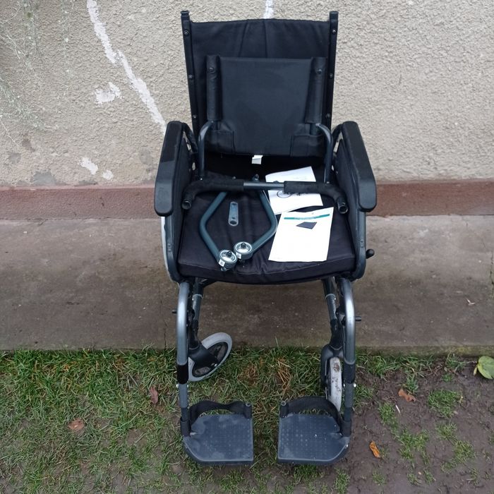 Продається інвалідний візок марки Breezy(Новий)!