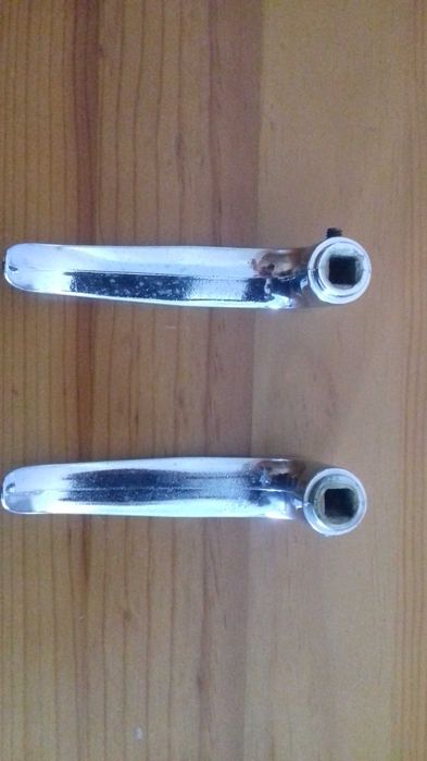 Dois manípulos puxadores para fechadura (Novos)