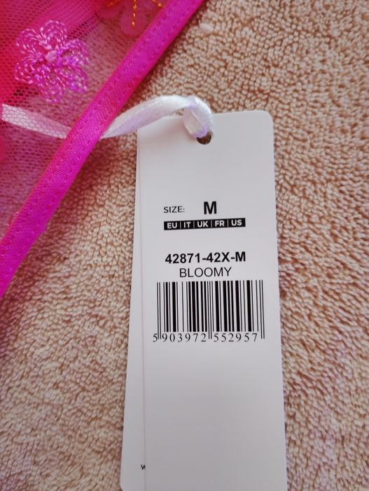 Komplet bielizny Esotiq Biustonosz 85B i stringi M