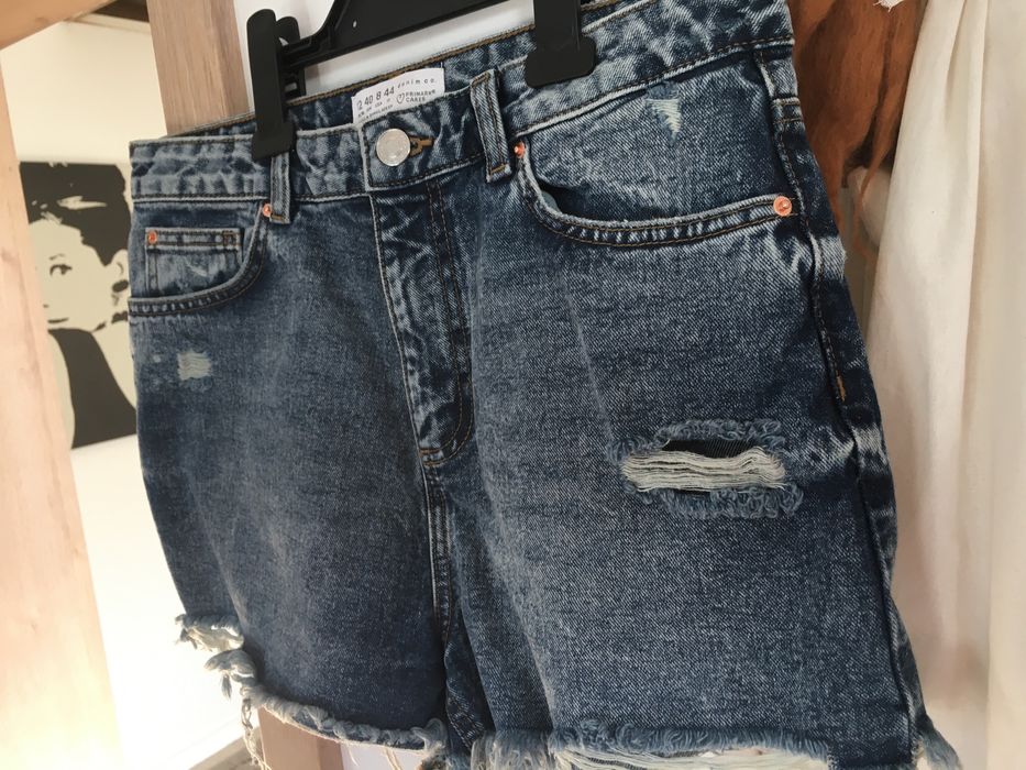 Nowe damskie krótkie spodenki jeansowe