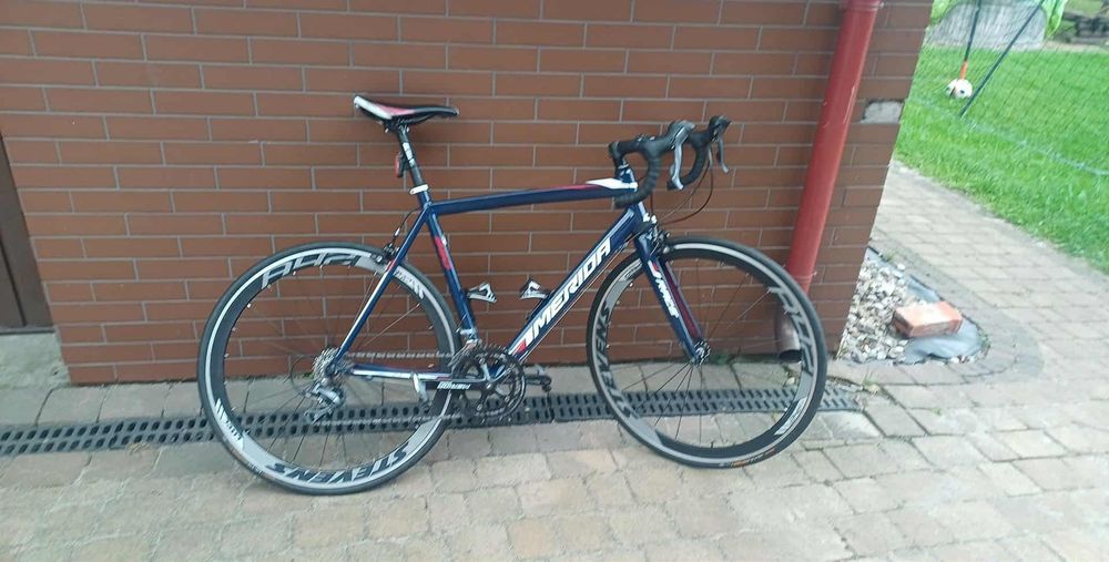 Rower szosowy merida race 880