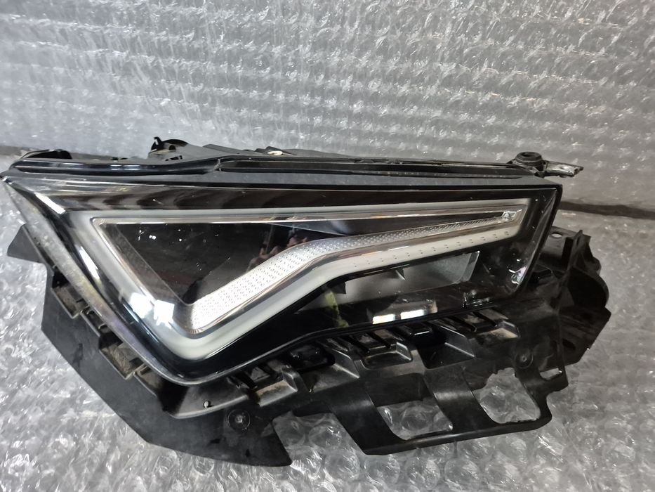 Lampa Ślizg Seat Ateca LIFT FULL LED prawy przód Europa