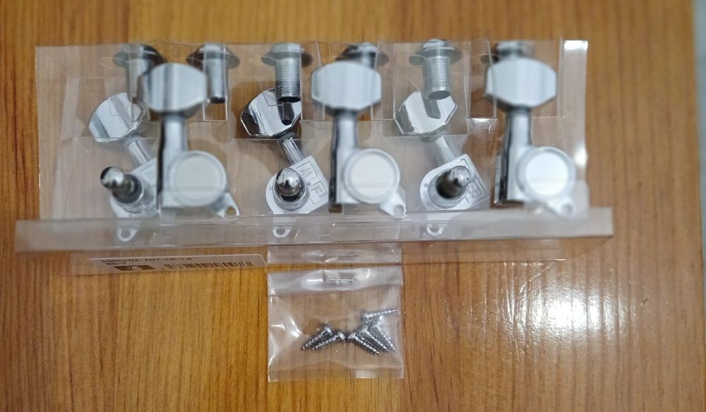 Afinadores Sire 6 em linha, Staggered.