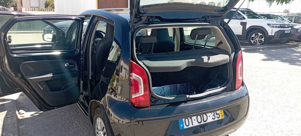 Volkswagen up! 1.0 60 cv — 2013 — 161500 km — photo 4