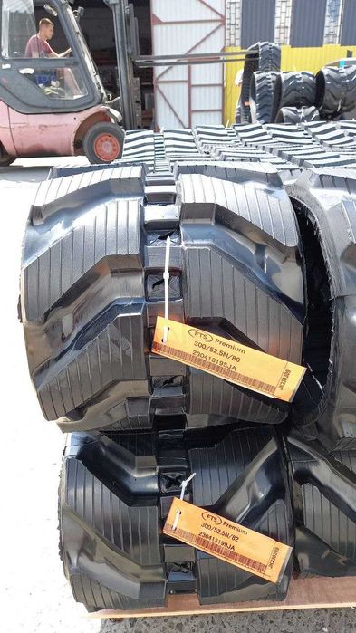 Гумова гусениця 300х52,5х80N   300/52.5/80N