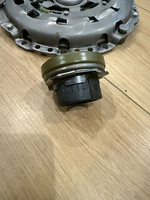 Embraiagem Luk BMW E46 320d 136cv