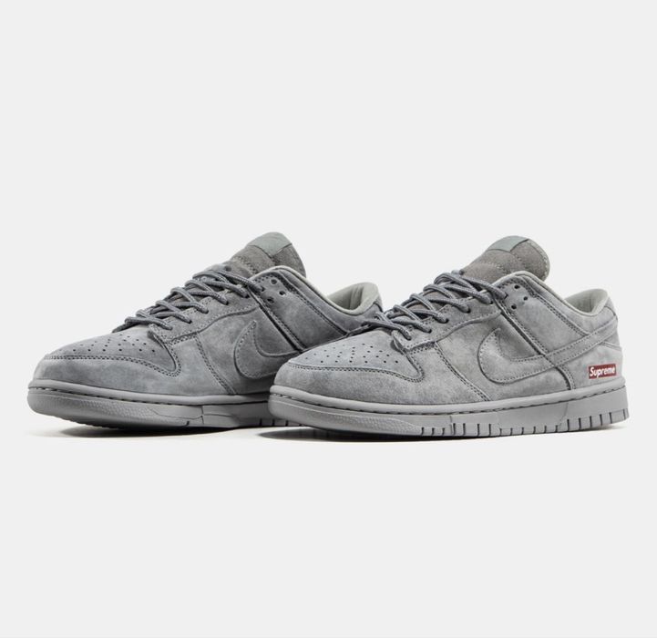 Nike SB Dunk Low x Supreme Grey
