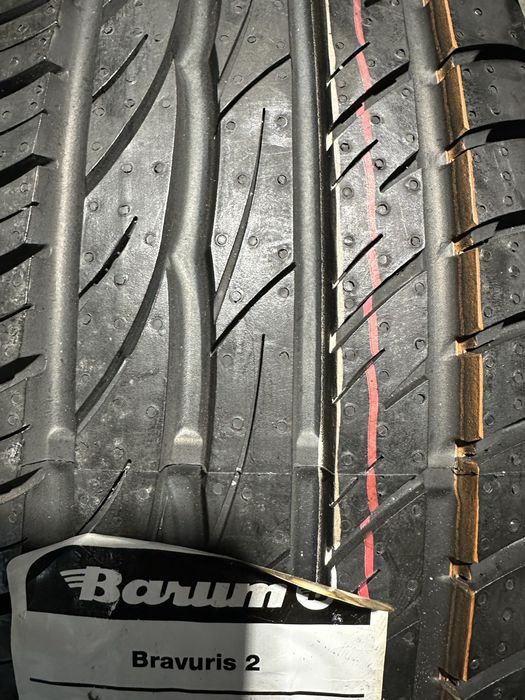 2X NOWE Barum Bravuris 2 215/65 R15