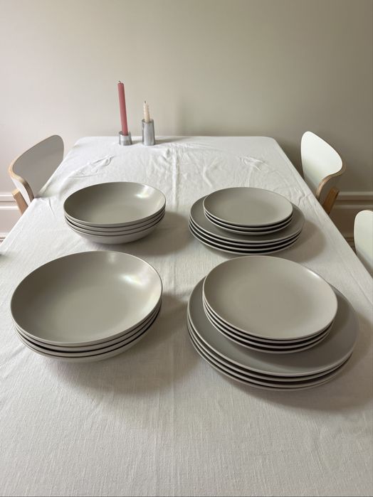 2x conjunto louça ikea Färgklar