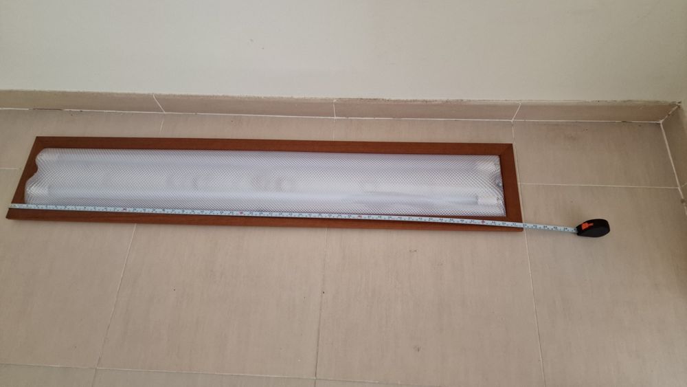Candeeiro Armadura led branco madeira