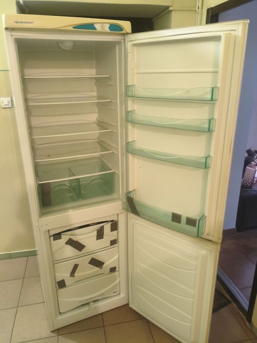 Sprzedam Lodówkę Polar