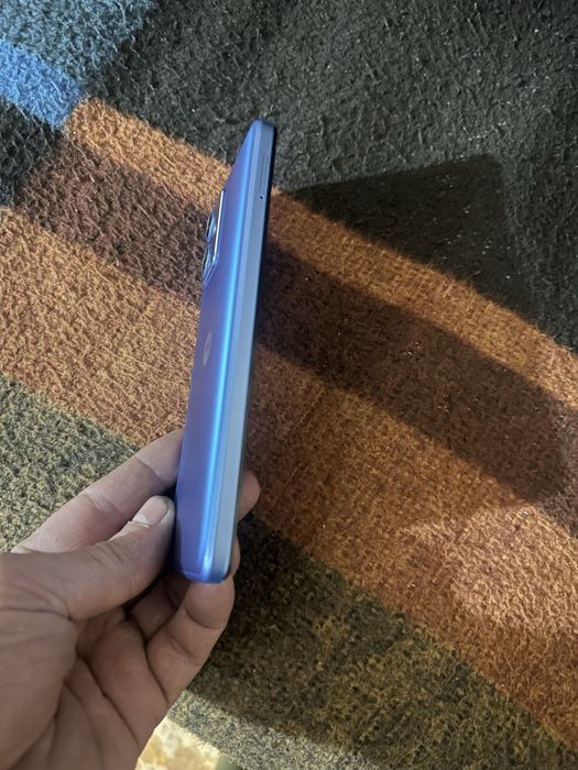 Мобильный телефон