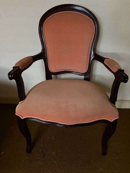 Sofá 3 lugares e cadeirão