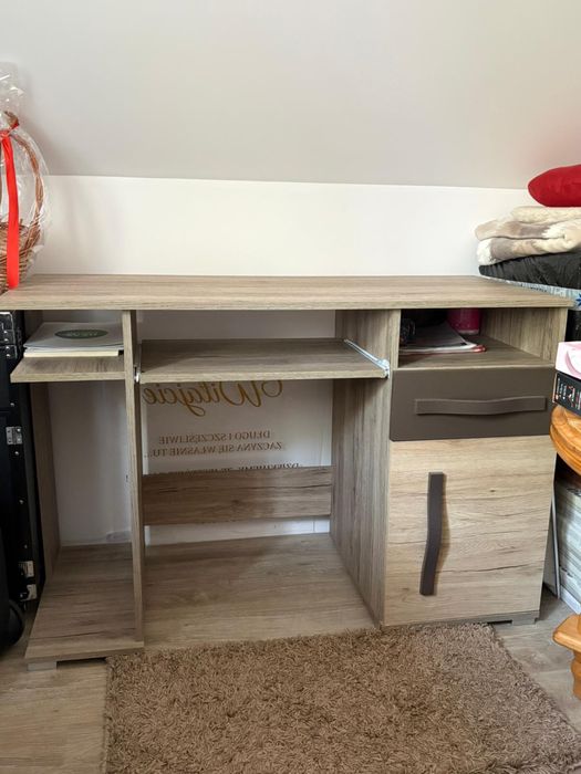 Sprzedam zestaw mebli