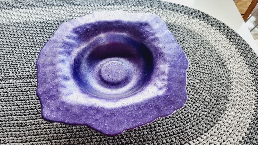 Półmisek na stoisku.