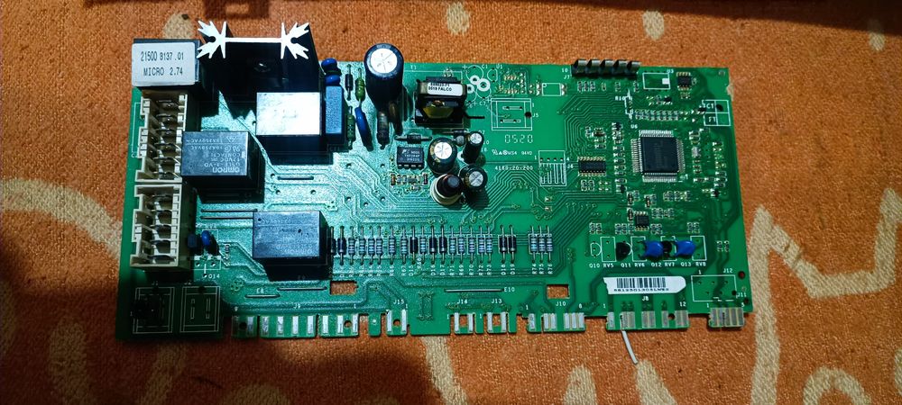 Плата управления с двигателем Indesit Witl 105