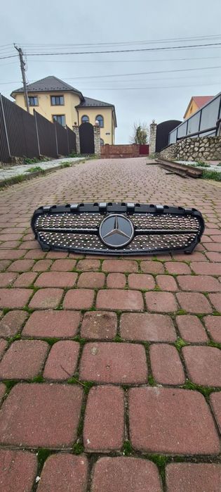 Mercedes Benz CLA решотка ришітка гриль  C117 W117 2013р-2019р
