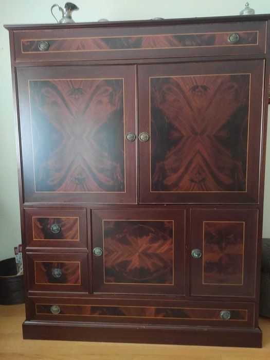 Móvel madeira maçica sala TV