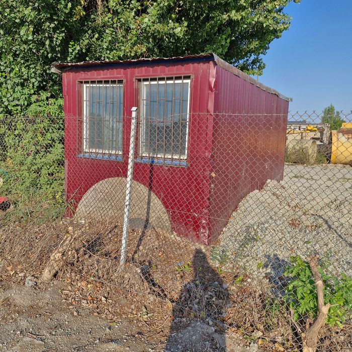 Kontener budowlany , magazyn , garaż 6x2,4 do remontu