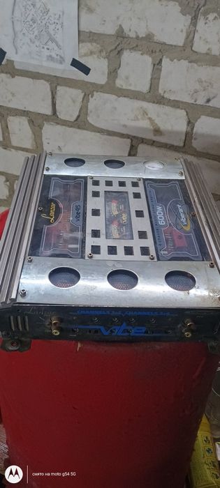 Собвуфер разом з підсилювачем