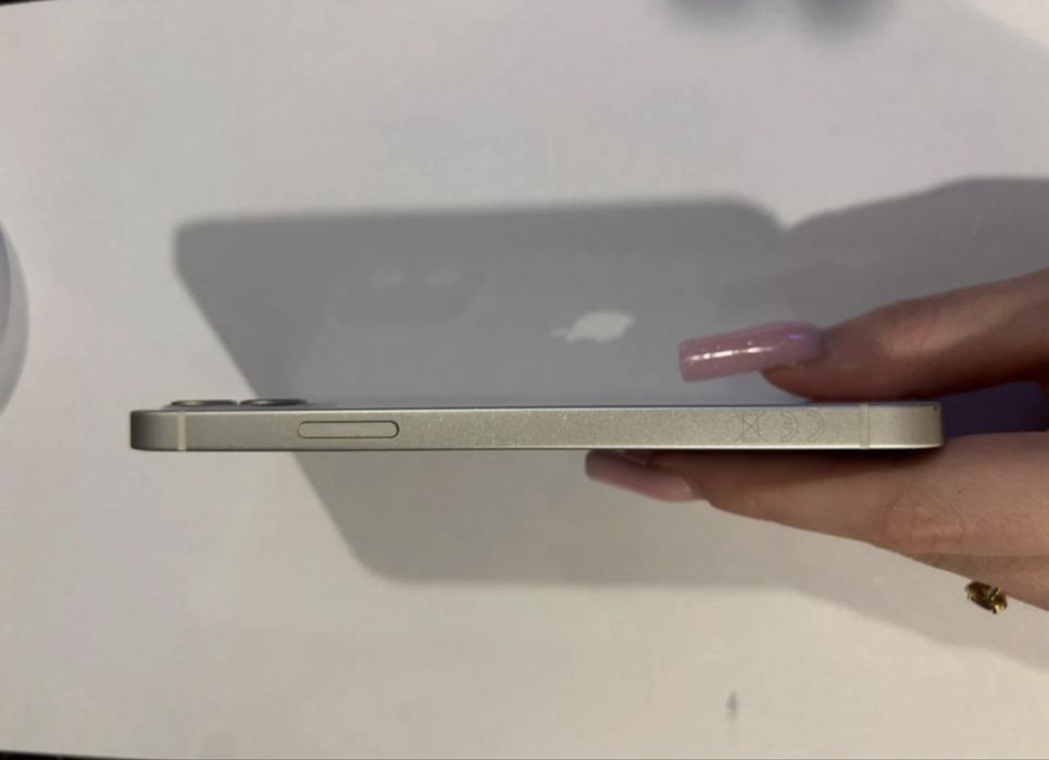 Sprzedam Iphone 12