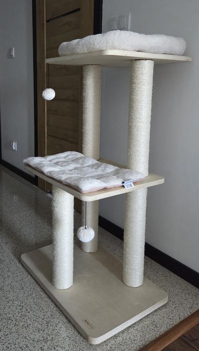Drapak z legowiskiem 150 cm wysoki