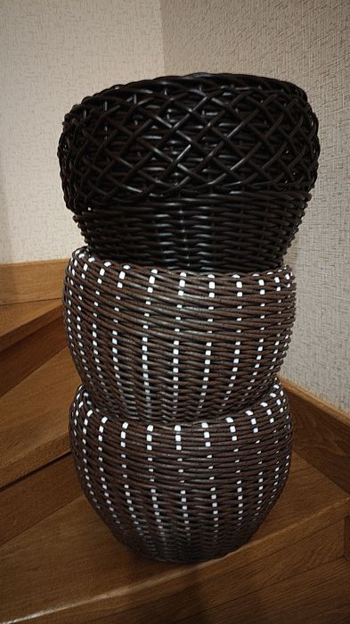Кашпо з ротангу ( горщик для квітів)