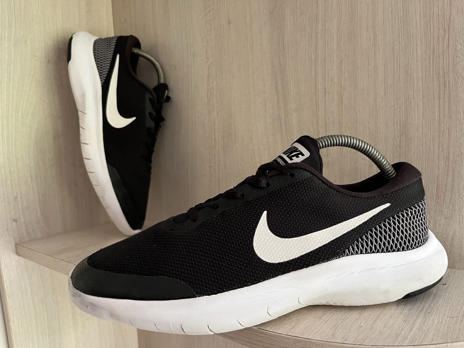 Кросівки 43.5 розмір Nike оригінал
