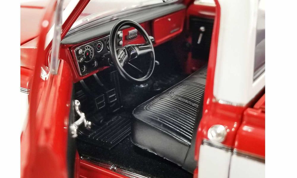 Chevrolet K10 4x4 1972 Red & White ACME 1:18