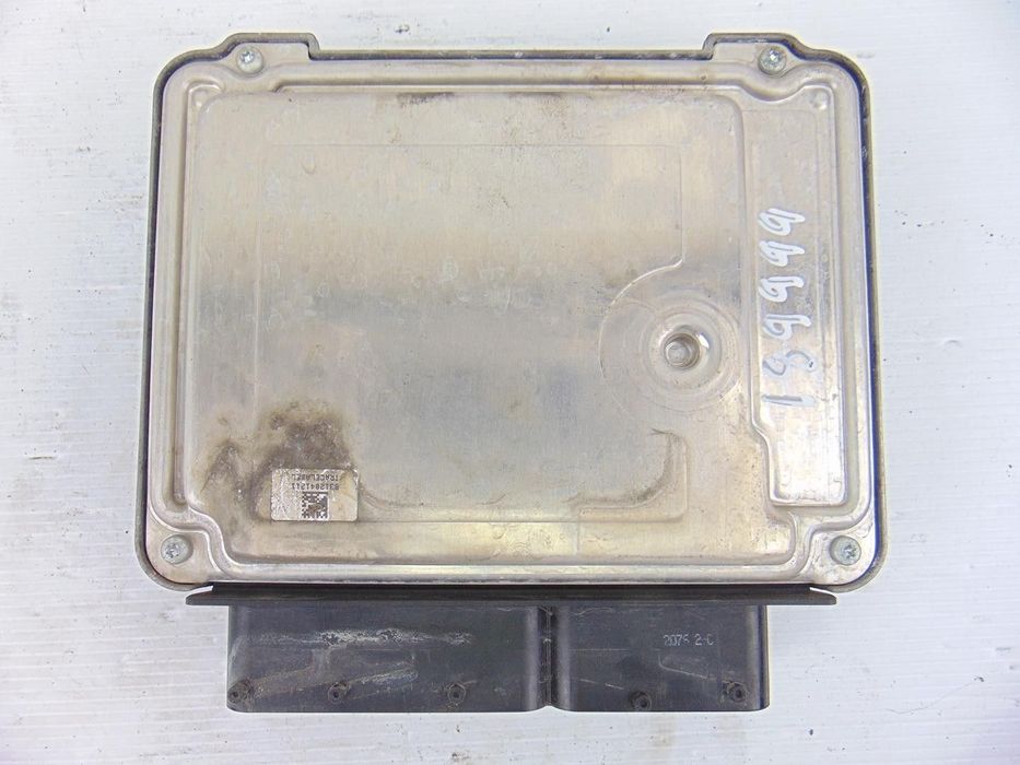 CENTRALINA MOTOR UCE OPEL VECTRA C 2006 -55197152