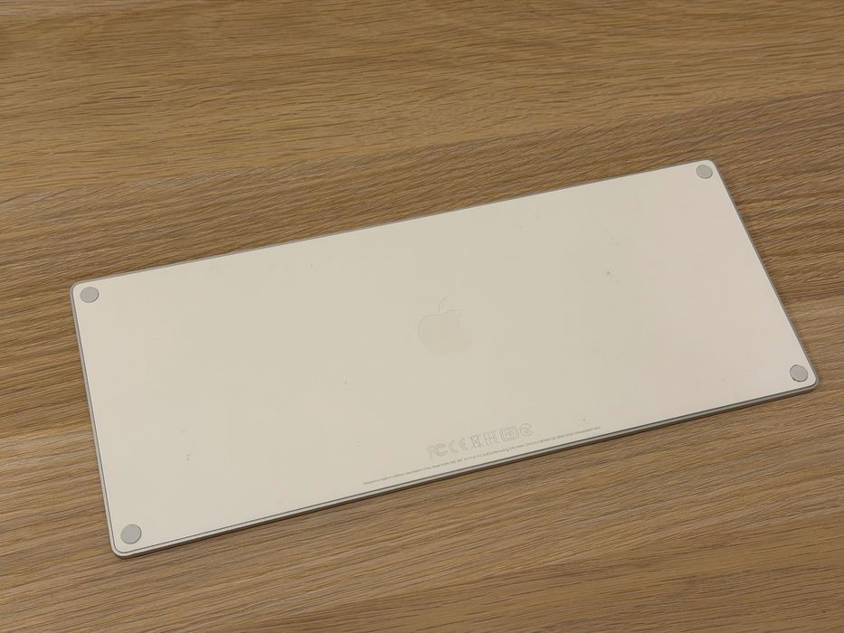 Apple Magic Keyboard - Teclado PT