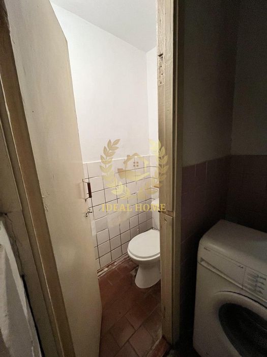 Продаж 2кімнат в гуртожитку 48 кв. м на вул. Петра Вершигори