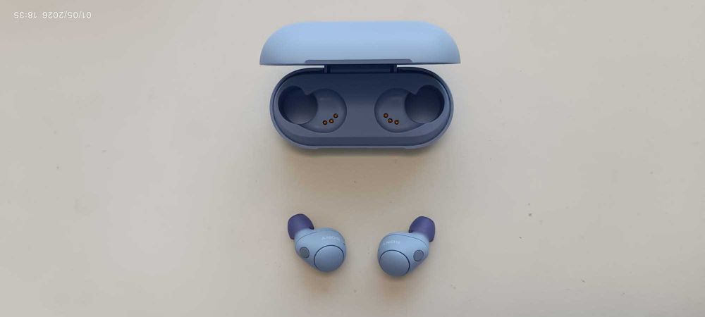 Auriculares Bluetooth SONY WF-C700N