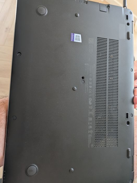 HP ElieBook 850 G3 ze stacja dokującą