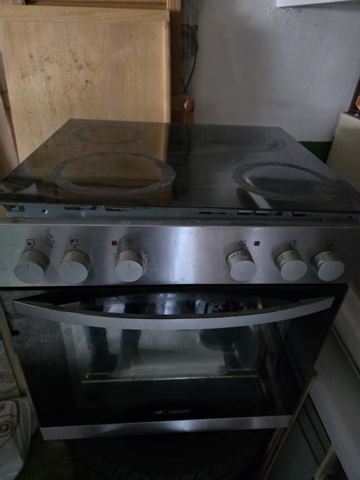 Płyta elektryczna + piekarnik pod zabudowę