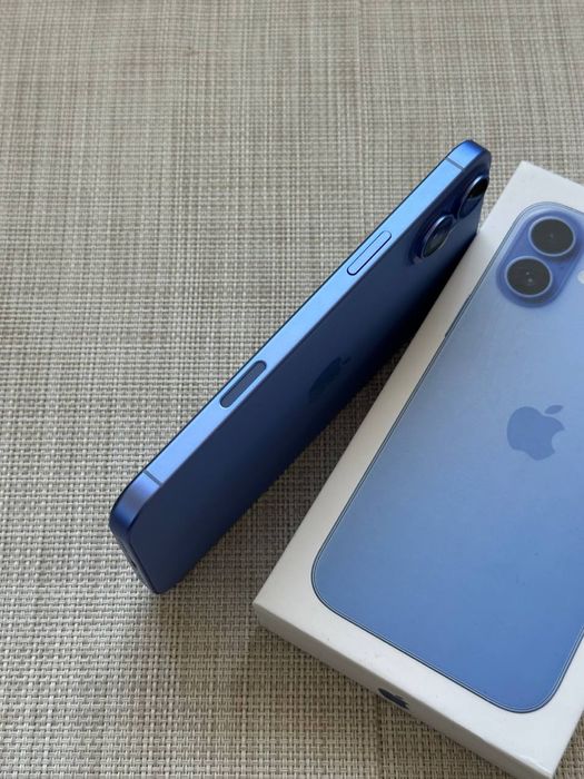 Продам IPhone 16 Plus 128 Neverlock