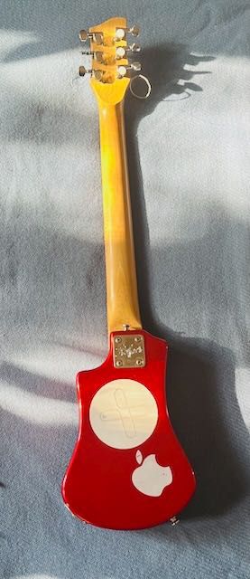 Gitara elektryczna podróżna Hofner