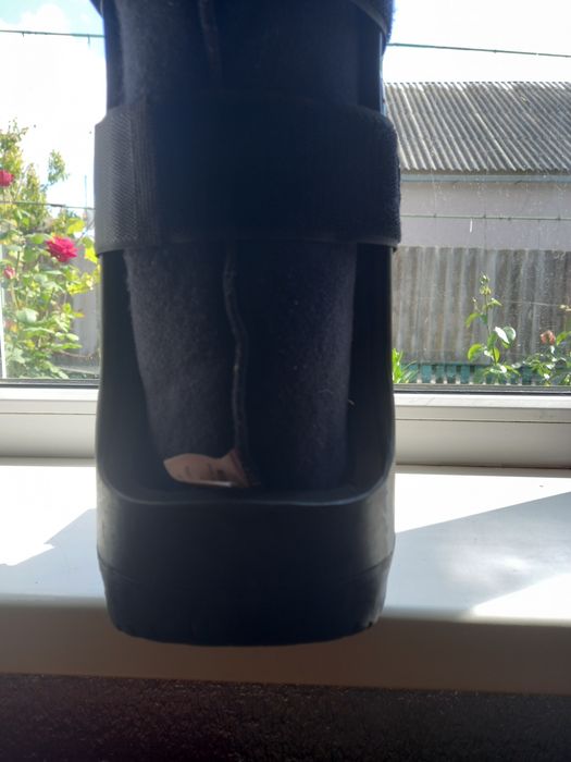 ОРТЕЗ на  голеностоп жесткий размер м 40-43