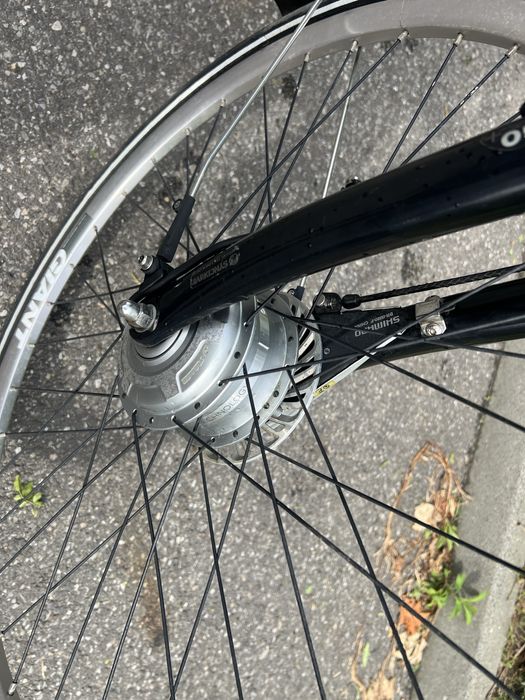 Fajny rower elektryczny GIANT TWIST GO 36V dwie baterie/ A