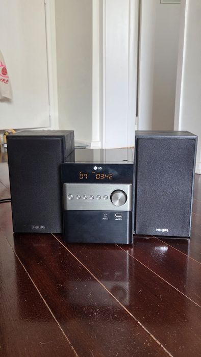 Aparelhagem Hi-Fi com bluetooth