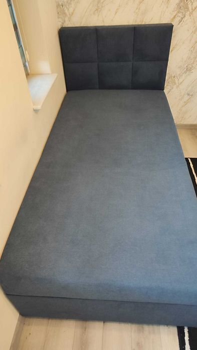 Tapczan jednoosobowy