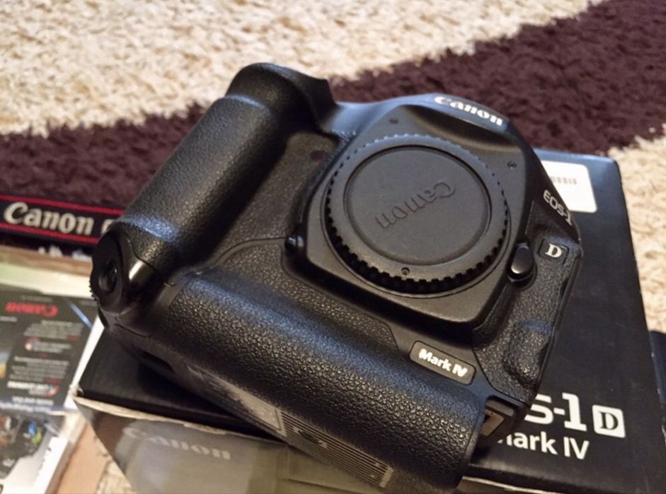 Canon 1D Mark IV