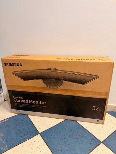 Komputer dla gracza Ryzen 5, RTX 2060 SUPER, DDR432Gb, SSD, monitor32"