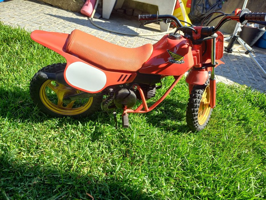 Moto HONDA QR 50