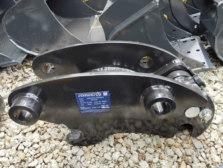 Szybkozłącze JCB 3CX 4CX od Producenta Łyżki Kopiące Nowe Skarpowe