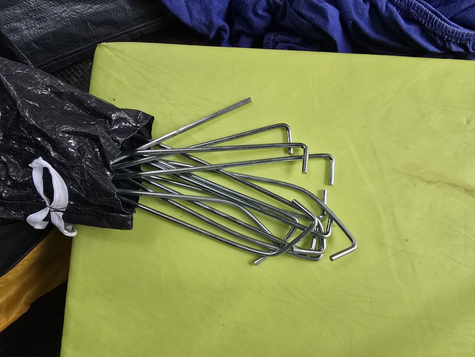 Wodoodporny namiot kempingowy dla 3 osób IGLO Stan idealny szybki mont