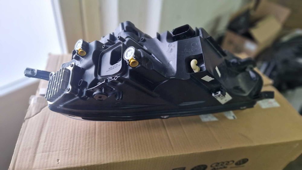 Lampa prawa VW Taigo IQ Full led