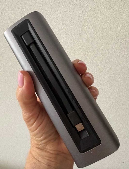 Павербанк с беспроводной быстрой зарядкой для Aplle Watch