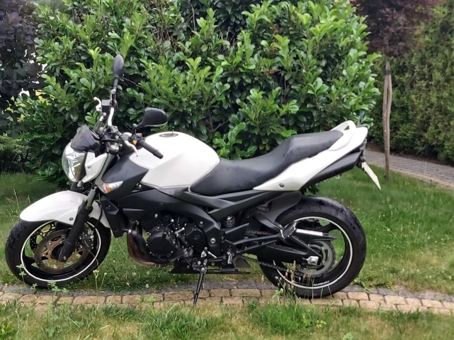 SUZUKI GSR 600 Rocznik 2008