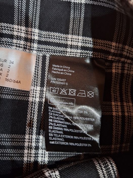 Mini spódniczka w czarno-białą kratę H&M
